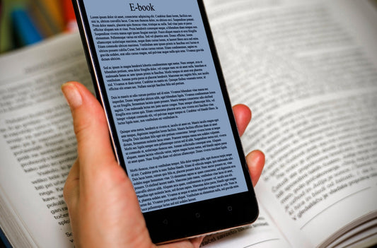 eBook vs carte în format fizic. Avantaje și dezavantaje - Publisol.ro