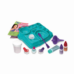 Stiinta si joaca laboratorul de manichiura, AS