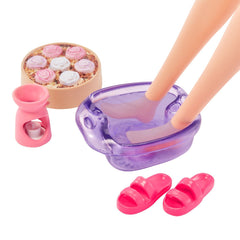 Barbie set de joaca cu accesorii papusa barbie o zi la spa, Mattel - Publisol.ro