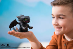 Cum sa iti dresezi dragonul, Figurina Dragon Toothless cu sunete - Publisol.ro