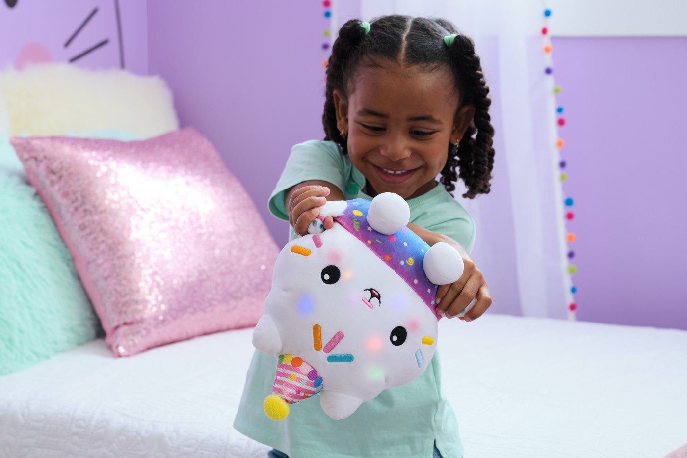 Gabbys dollhouse plus stralucitor motanul briosel 25cm, Spin Master - Publisol.ro