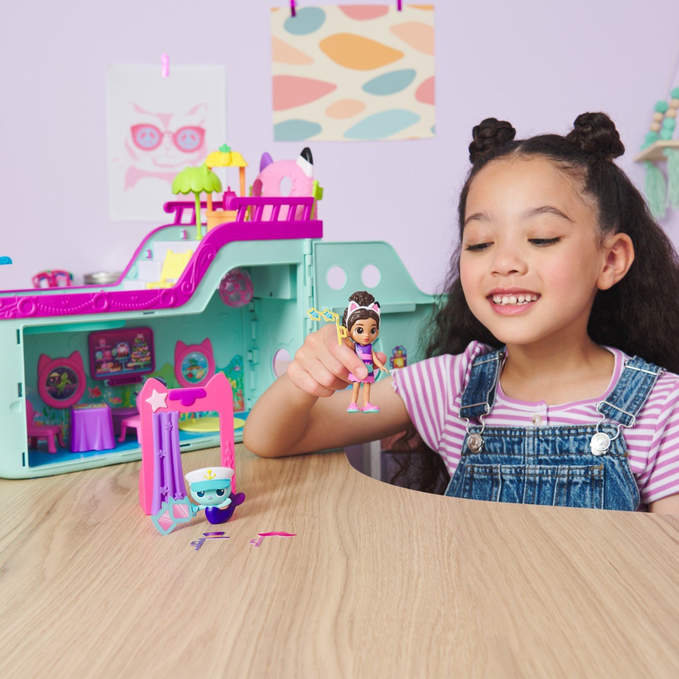 Gabbys dollhouse vaporul cu prieteni, Spin Master - Publisol.ro