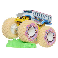 Hot Wheels monster truck masinuta dozen delivery scara 1:64 - Publisol.ro