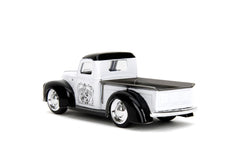 Jada Disney Mickey Mouse masinuta metalica Ford Pickup 1941 scara 1:32 - Publisol.ro