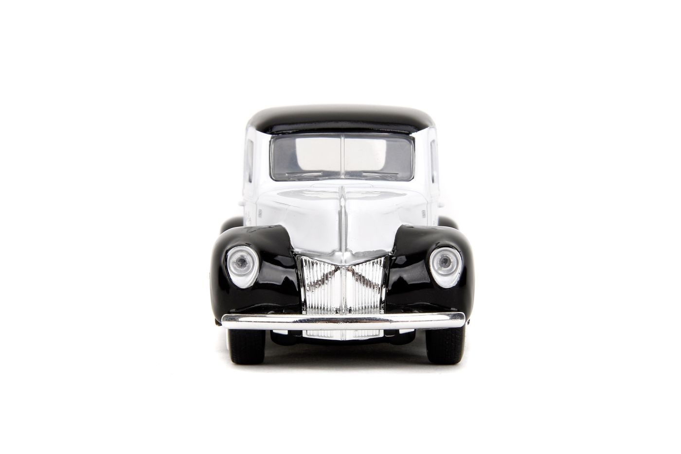 Jada Disney Mickey Mouse masinuta metalica Ford Pickup 1941 scara 1:32 - Publisol.ro