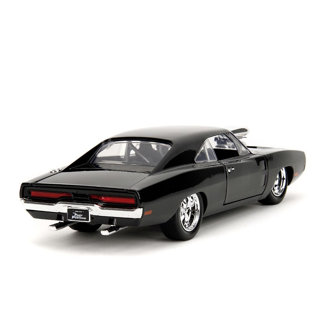 Jada Fast & Furious set figurina Dom si masinuta metalica Dodge Charger 1970 scara 1 la 24 - Publisol.ro