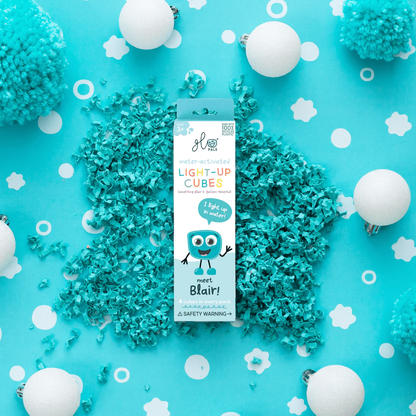 Jucarie senzoriala luminoasa Blair - Glo Cube, albastru - Glo Pals - Publisol.ro