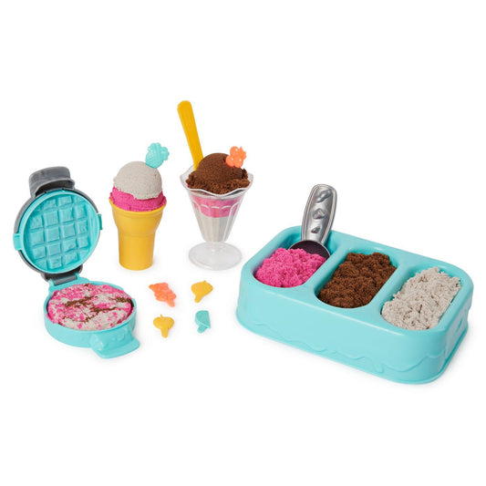 Kinetic Sand set inghetata si prajiturele colorate si parfumate - Publisol.ro