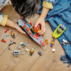 Lego City barca de salvare a pompierilor 60373 - Publisol.ro