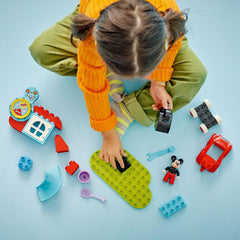 Lego Duplo clubul si masina lui Mickey Mouse 10454 - Publisol.ro