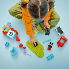 Lego Duplo clubul si masina lui Mickey Mouse 10454 - Publisol.ro