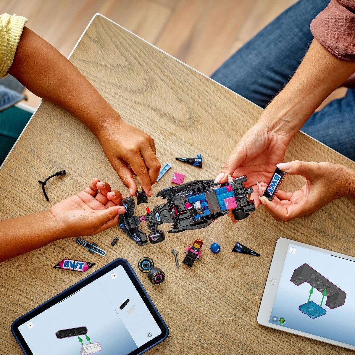 Lego Speed champions masina de curse F1 bwt alpine 77248 - Publisol.ro