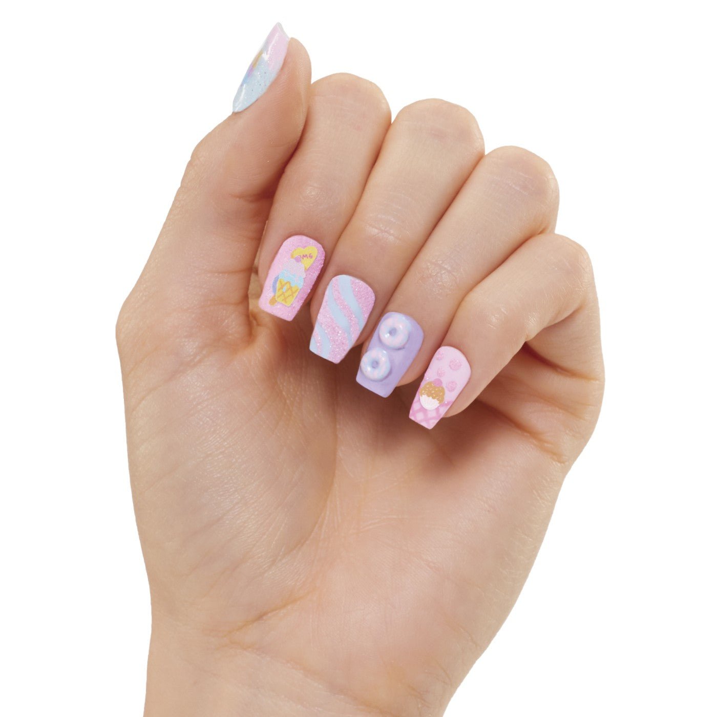 L.o.l. surprise! omg Sweet nails candylicious sprinkles shop set papusa cu accesorii - Publisol.ro
