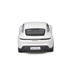 Maisto masinuta metalica SPEED ICONS PORSCHE TAYCAN TURBO S alb scara 1 la 64 - Publisol.ro