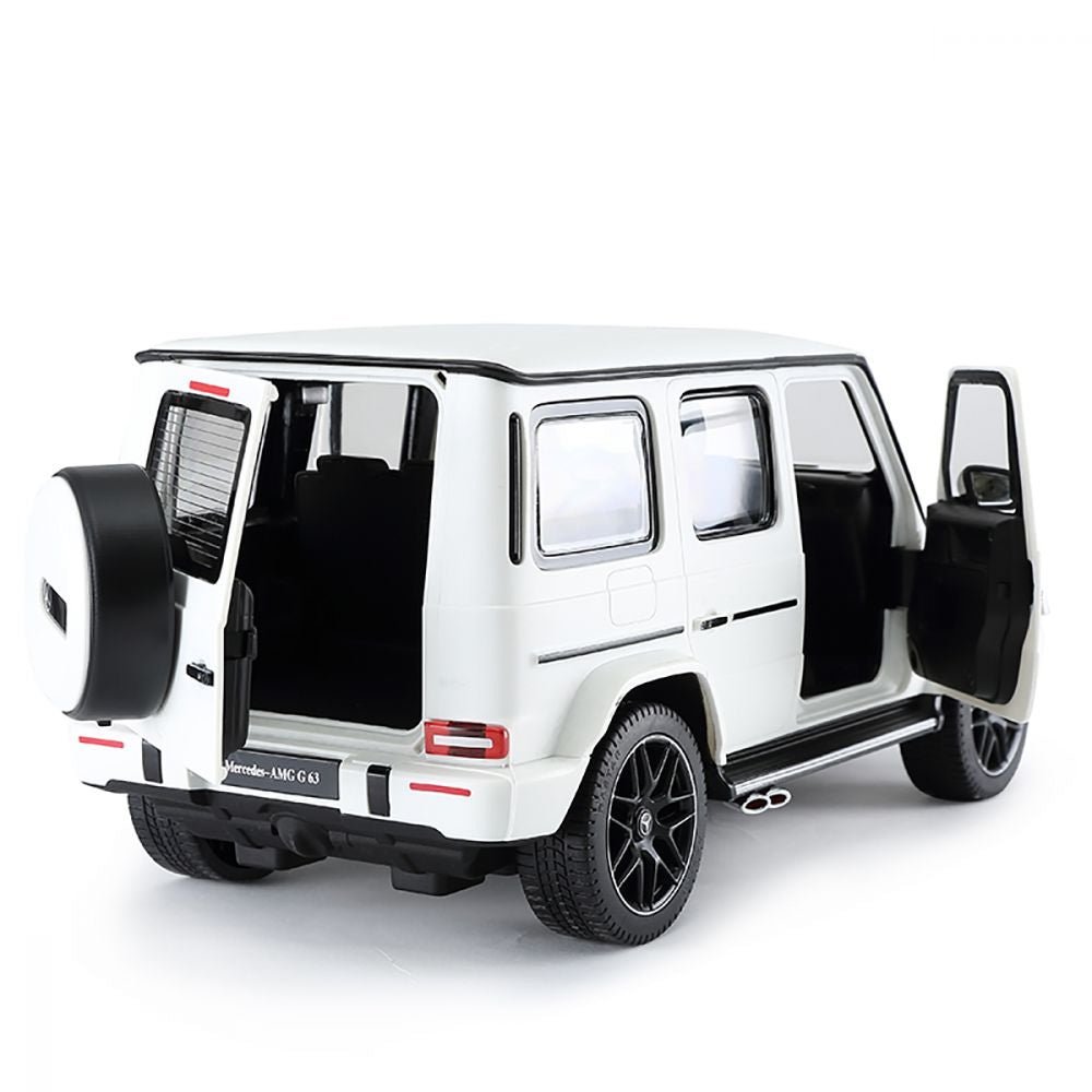 Masina cu telecomanda Mercedes - benz g63 alb scara 1 la 24 - Publisol.ro