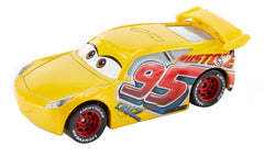 Masinuta metalica Cars 3 personajul Cruz Ramirez Rusteze - Publisol.ro