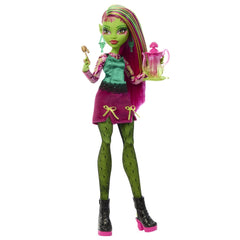 Monster high gradina de la miezul noptii papusa Cenus Mcflytrap - Publisol.ro