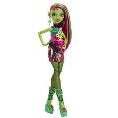 Monster high gradina de la miezul noptii papusa Cenus Mcflytrap - Publisol.ro
