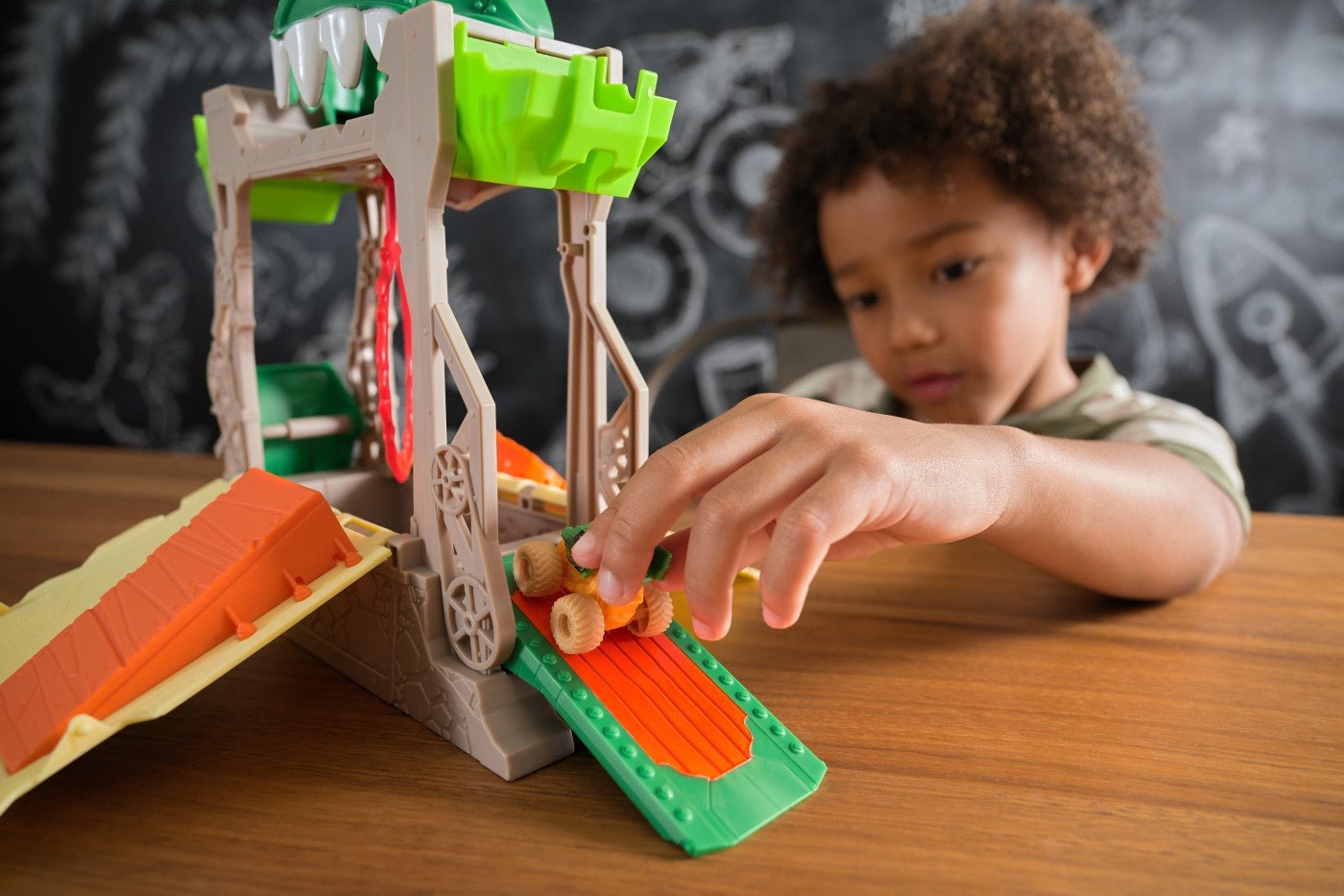 Monster jam set Dragon Dungeon of Doom - Publisol.ro