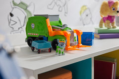 Patrula catelusilor Rocky si camionul de reciclare crush n roll - Publisol.ro