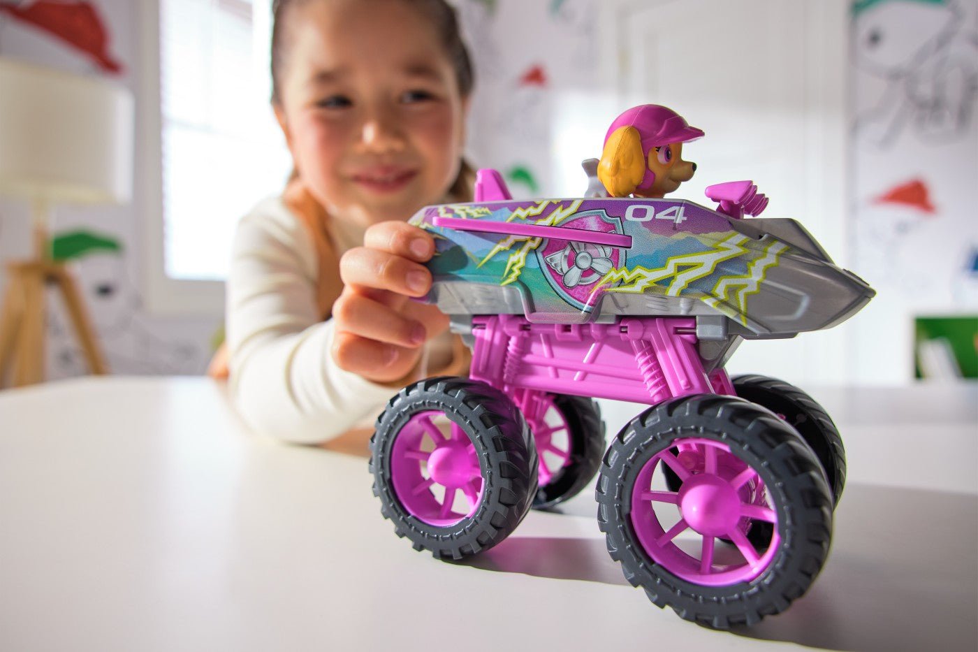 Patrula catelusilor vehicul tematic de salvare Skye - Publisol.ro