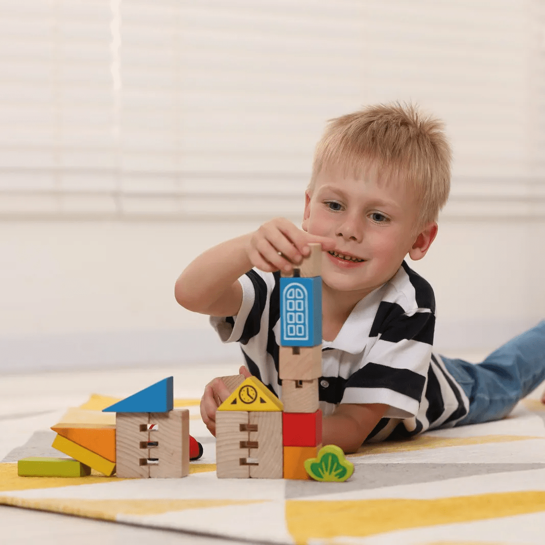 Set blocuri de constructie din lemn - Oras, 18 piese - Igroteco - Publisol.ro