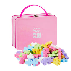 Set constructie Plus - Plus, 70 piese mari, portabil, in cutie metalica, culori pastelate - Plus Plus - Publisol.ro