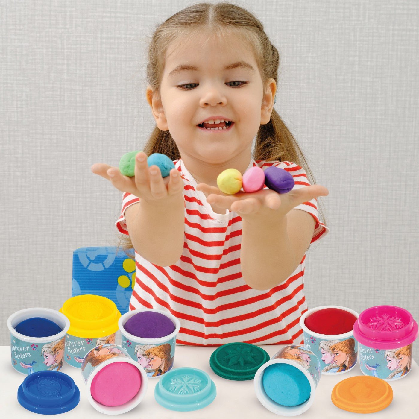 10 borcanase de plastilina frozen in punga de plastic, AS - Publisol.ro