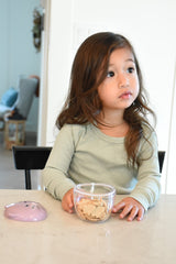 Recipient hrana bebe,  model pisica, Melii