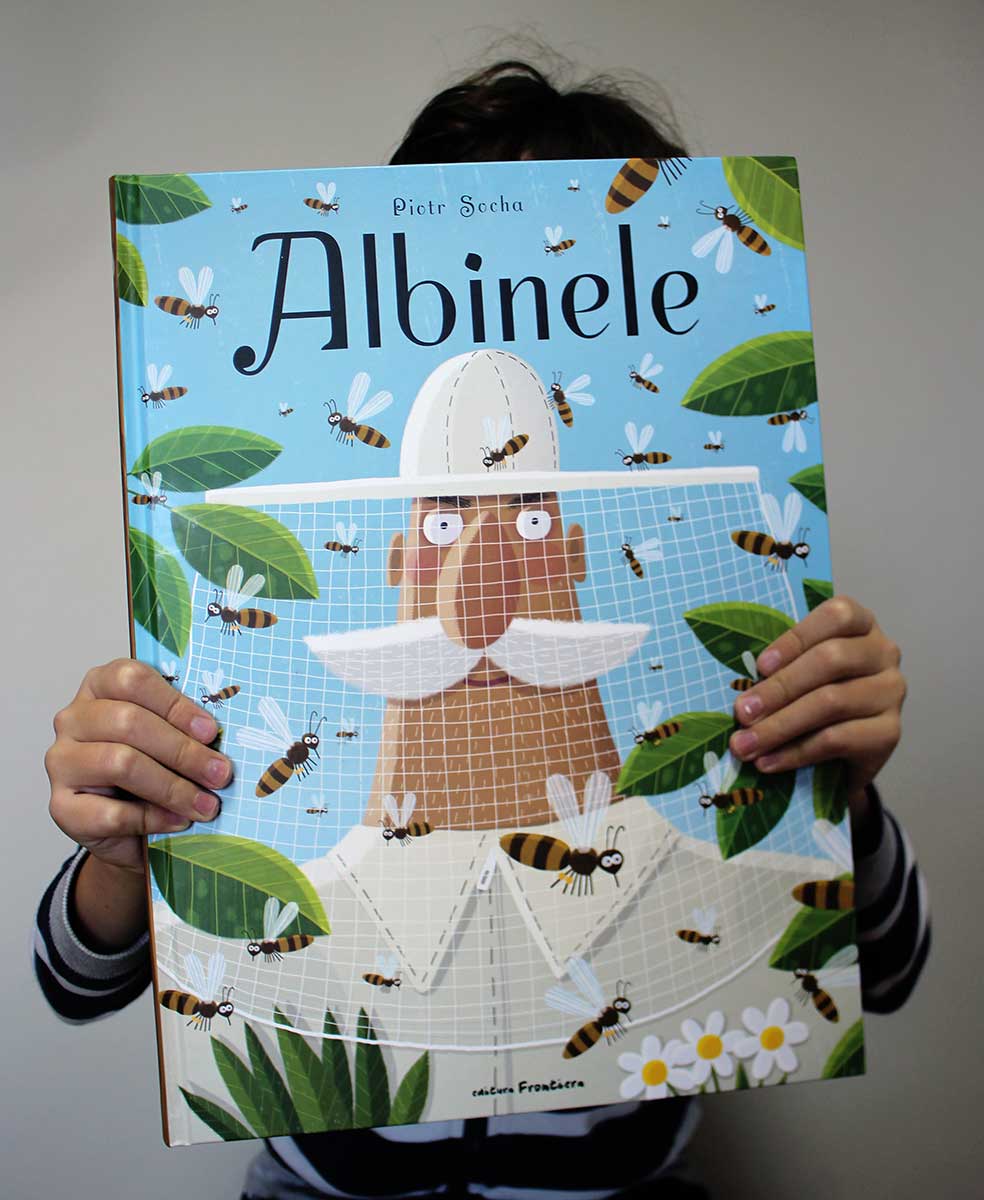 Albinele, de Piotr Socha - Publisol.ro