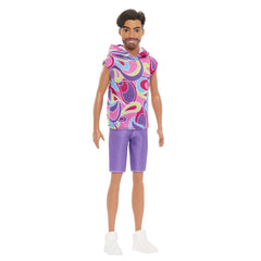 Barbie papusa baiat fashionistas brunet cu barba si tricou cu gluga, Mattel - Publisol.ro