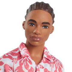 Barbie papusa baiat fashionistas in salopeta stil hawaian si sandale verzi, Mattel - Publisol.ro