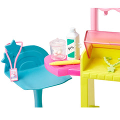Barbie papusa barbie skipper first jobs ear piercer, Mattel - Publisol.ro