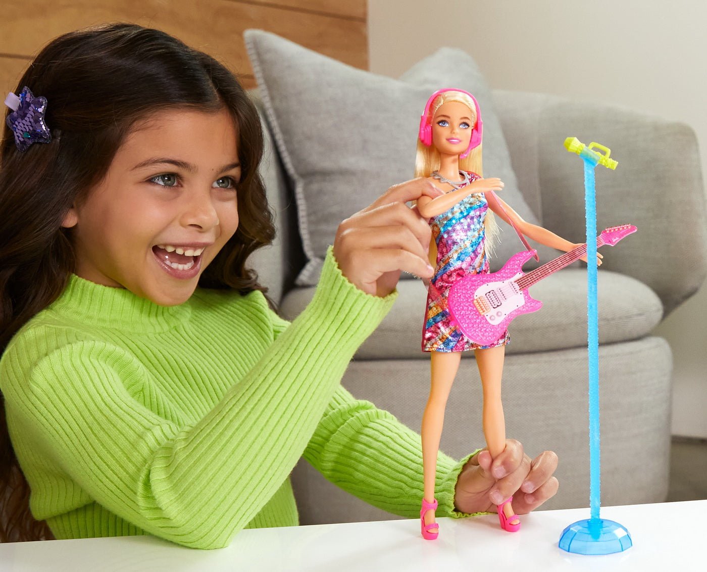 Barbie papusa Barbie vedeta Malibu - Publisol.ro