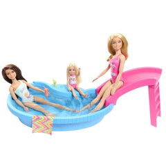 Barbie set papusa barbie blonda si piscina, Mattel - Publisol.ro