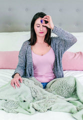 CRYSTAL 365. GHIDUL TAU pentru sanatate, bunastare financiara si echilibru, de Heather Askinosie - Publisol.ro