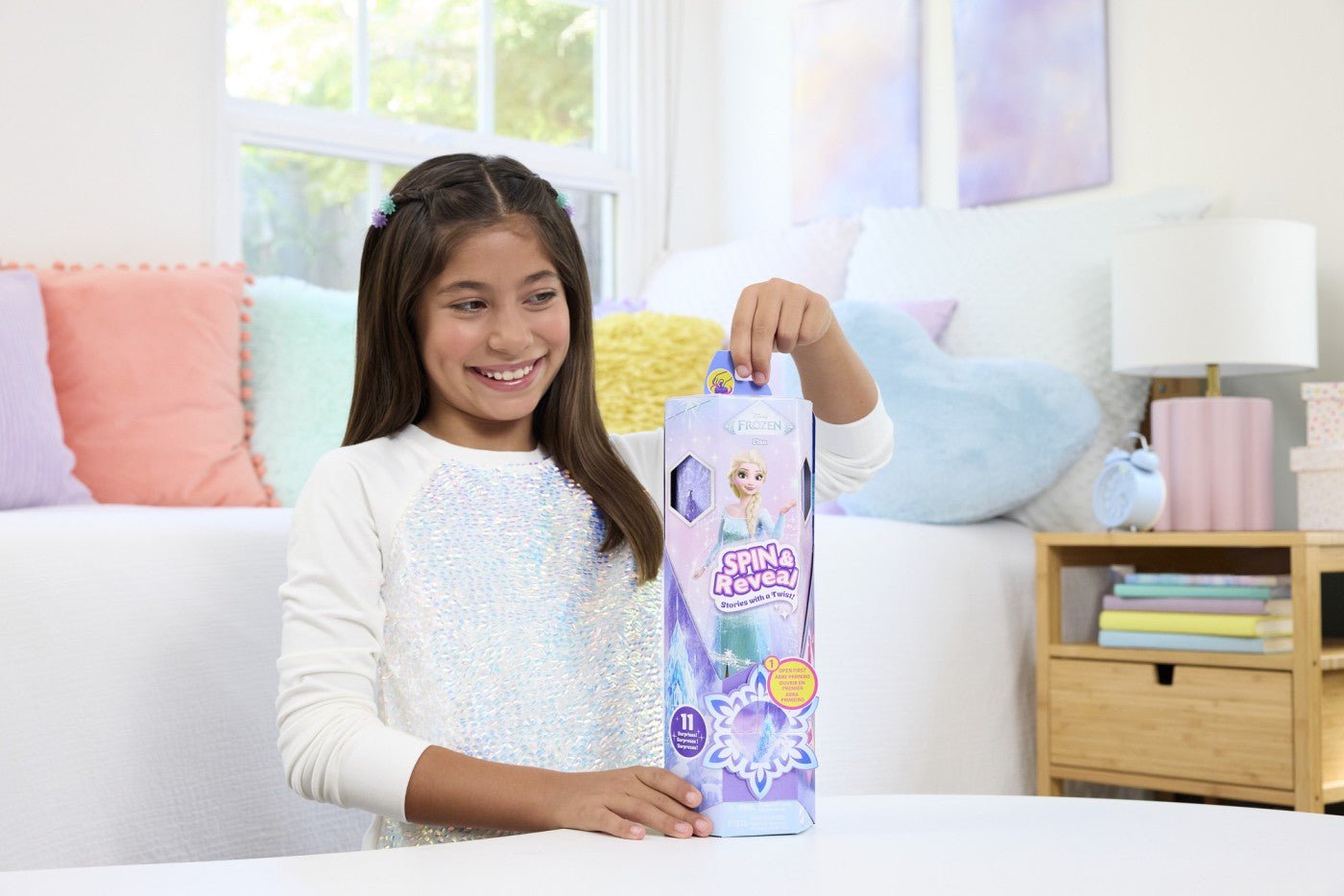 Disney Frozen spin and reveal papusa Elsa - Publisol.ro