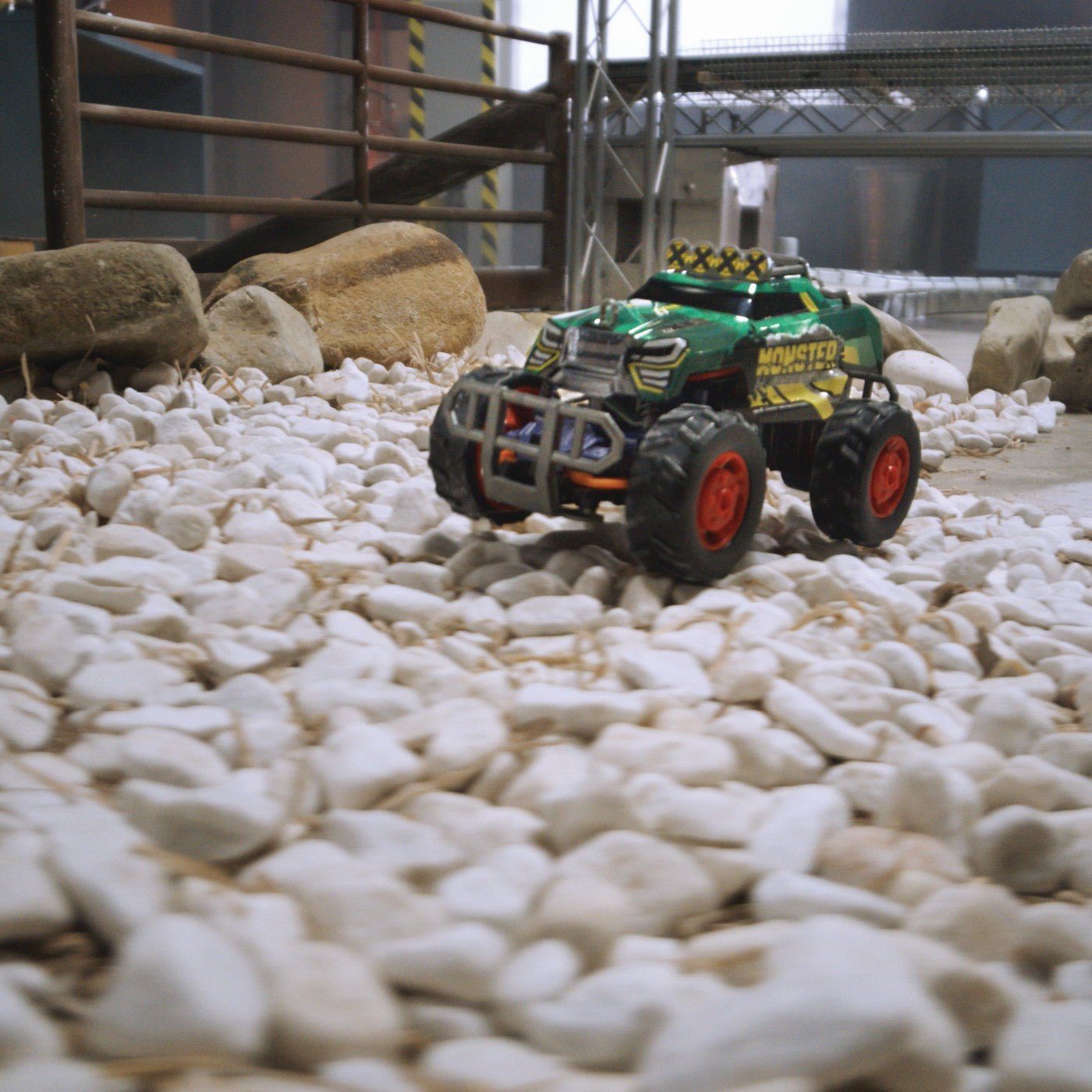 Exost build 2 drive deluxe masinuta RC construibila - Publisol.ro