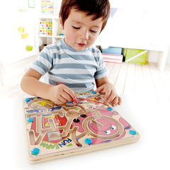 Hape labirint magnetic ferma distractiva, Hape - Publisol.ro