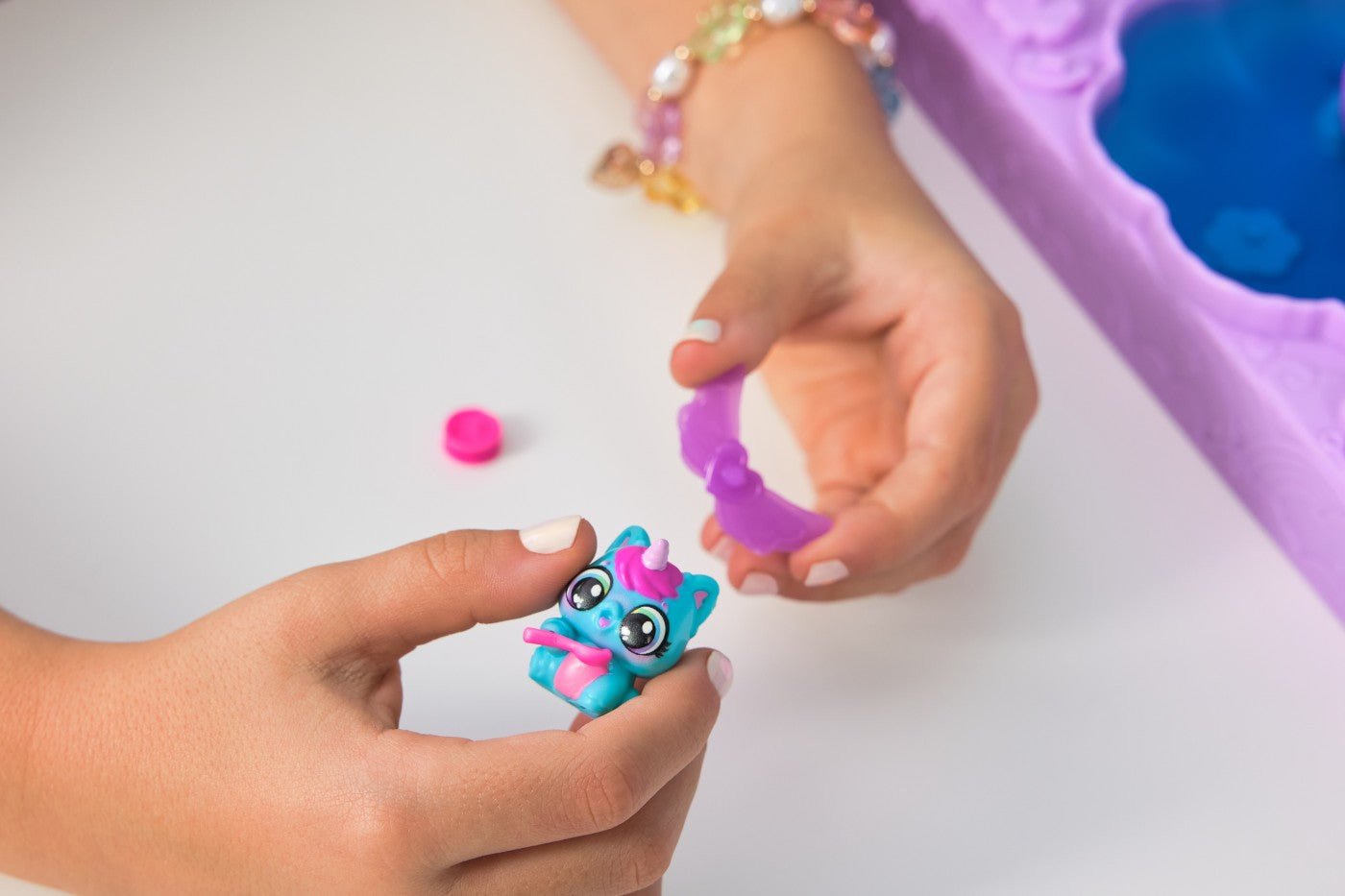 Hatchimals alive neon rainbow set carton oua - Publisol.ro