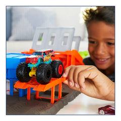 Hot wheels monster trucks set blast station , Mattel - Publisol.ro