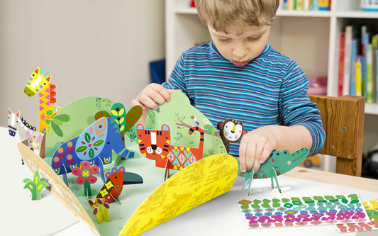 Joc creativ Stick N Play cu scene 3D si stickere repozitionabile - Animale Safari - Avenir