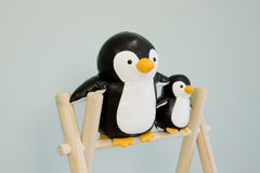 Jucarie muzicala Pinguinul Martin - Little Big Friends - Publisol.ro