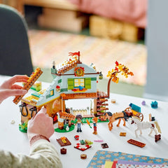 Lego friends grajdul pentru cai al lui autumn 41745, LEGO - Publisol.ro