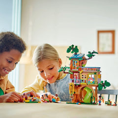 Lego friends momente cu prietenii la casa din copac 42652, LEGO - Publisol.ro
