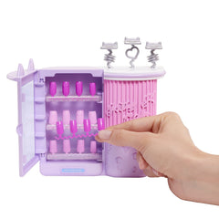 L.o.l. surprise! omg sweet nails kitty k café set papusa cu accesorii, MGA - Publisol.ro