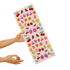 L.o.l. surprise! omg sweet nails pinky pops fruit shop set papusa cu accesorii, MGA - Publisol.ro