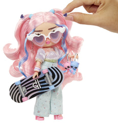L.o.l. surprise! tweens papusa fashionista flora moon cu surprize, MGA - Publisol.ro