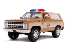 Macheta metalica 1980 chevy police k5 scara 1 la 24, Simba - Publisol.ro