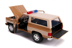 Macheta metalica 1980 chevy police k5 scara 1 la 24, Simba - Publisol.ro
